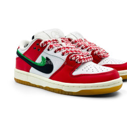 Nike SB Dunk Low Habibi