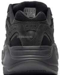 Adidas Yeezy Boost Boost 700 V2 Vanta