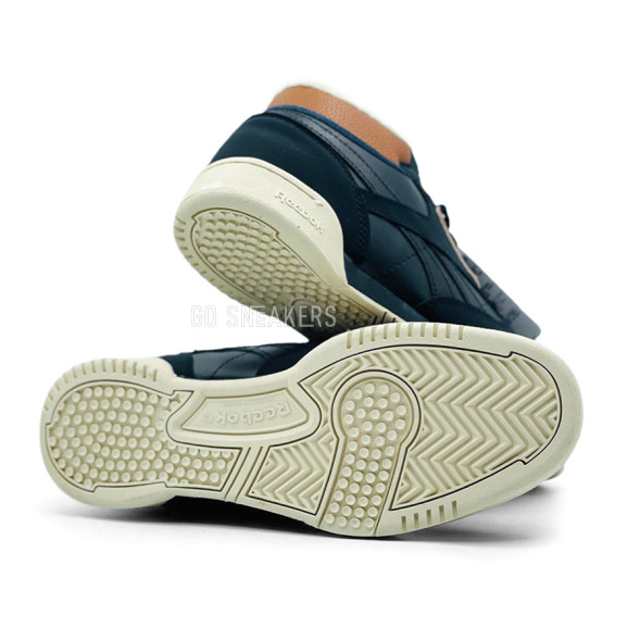 Унисекс зимние кроссовки Reebok Classic Leather Mid