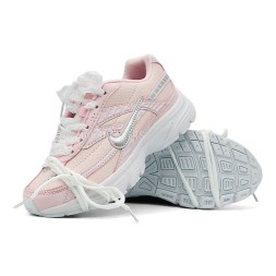 Nike Initiator Slip Resistant Light Pink