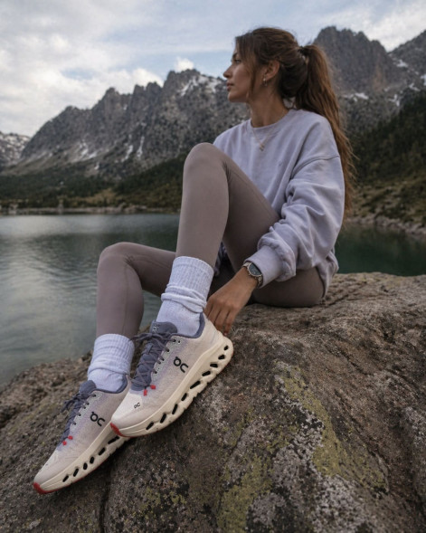 Унисекс кроссовки On Cloudtilt Rock Sand