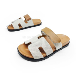 Hermes Flip-flops Chypre Unisex Brown/White Textile