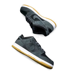 Nike SB Dunk Low Dark Man Grey Black Gum
