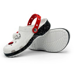 Crocs x Peanuts Classic Clog Snoopy