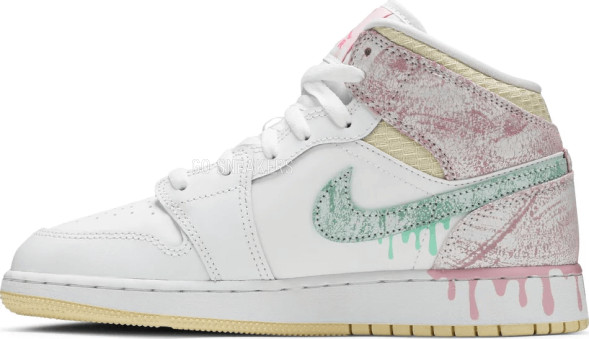 Женские кроссовки Nike Air Jordan 1 Mid SE GS &amp;#039;Ice Cream&amp;#039;